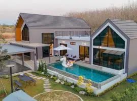 WildWildWest Pool Villa Khaoyai