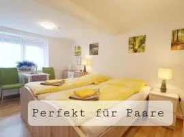 Apartment Grüner Fürst mit Sitzecke im Innenhof & Nähe Park & Erdgeschoss