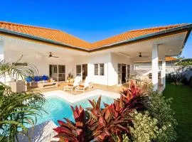 New Modern 3 Bedroom Pool Villa - MB3