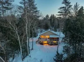 Scenic White Mountains Retreat home