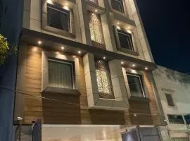 Hotel Glorious Grand