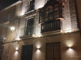 Apartamentos Sol Obispo Toral, hotel econ&ocirc;mico em &Uacute;beda