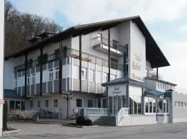 Hotel Burgwirt