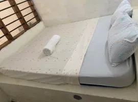 Jacaranda road bnb