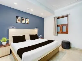 Super Collection O Sector 20 Noida