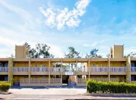 Scallop Beach Condominium