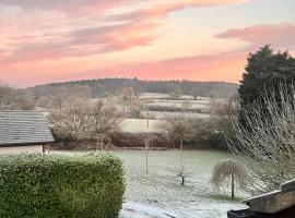Castel Felice, homestay in Midgham