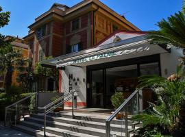 Hotel Le Palme, hotel v destinácii Varazze