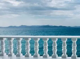 La Paloma Blanca - The White Dove