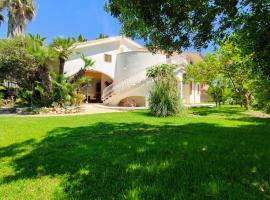 Siracusa Sea&Sun - 150 meters from the sea, Hotel in Terrauzza