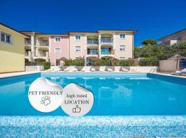 Residence Superior Del Mar, ξενοδοχείο διαμερισμάτων στην Πούλα
