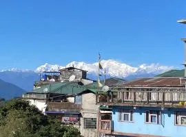 VINTAGE HOMES, Darjeeling
