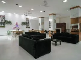 Hotel Normandie