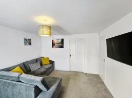 Spacious 2 BEDROOM HOUSE in Dartford