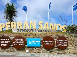 Chalet 151, Perran Sands, hotel a Perranporth