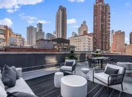 3BR Penthouse Suite with Massive Private Rooftop