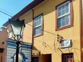 Quarto econômico