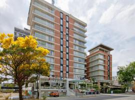 Hotel Velvet Plaza, hotel em Guadalajara