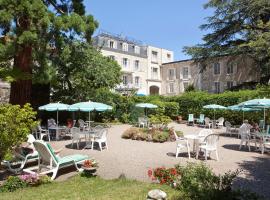 Hotel Royal Saint-Mart, hotel en Royat