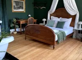 Chambre d'hôtes Lou - Château Le Bas Bleu