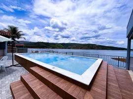 Casa em Capitólio com piscina e vista para lago | W1