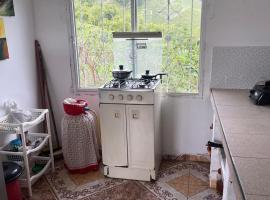 Andean Mot Mot Coffee - Puerto Asís Farm, villa en Aranzazu