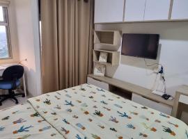 Springwood Residence by Tentrem Room, hotel with hot tubs in Warungmangga