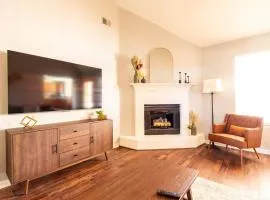 Family & Pet Friendly Oasis - Backyard - Patio