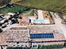 Domaine Le Clos Bohème, hôtel à Baron