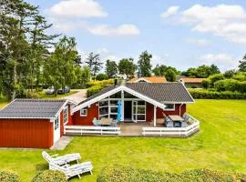 6 person holiday home in Otterup-By Traum