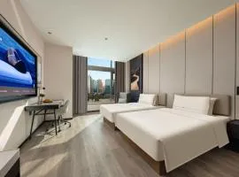 Atour Hotel Cixi Hangzhou Bay New Area Jilijihao Commercial Plaza