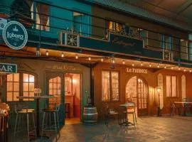 Le Vintage Loft Garage Dormez dans un Ancien Garage Automobile d'Exception Le PAL
