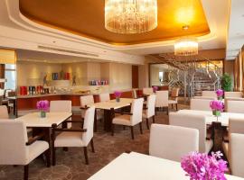 Holiday Inn Xiaoshan by IHG, hotel di Hangzhou