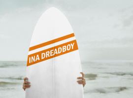 inadreadboy surfclass, οργανωμένο κάμπινγκ σε Legian