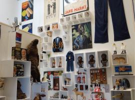 nakano museum HOTEL、北杜市のホテル