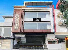 Super Collection O Quila Road Formerly JR Inn, hotel v destinaci Charbagh
