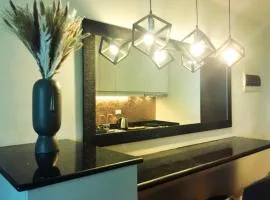 Megaworld Furnished Studio Near Mall/Marriott/ICC