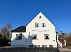 Pension Döser Strand、クックスハーフェンのホテル
