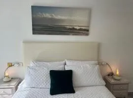 Atico vistas al Mar golf ,Piscina y parking albatros 2