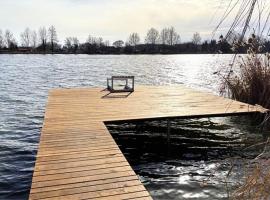 Viktória Apartman DunaWeekend, arrendamento de casas no lago em Makád
