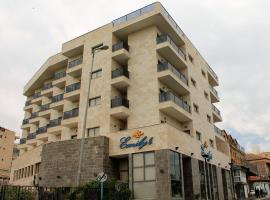 Emily's Hotel, hotell i Tiberias