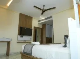 Hotel Phoenix Grand