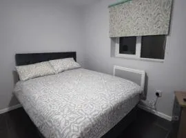Cozy Private Self-Contained Suite