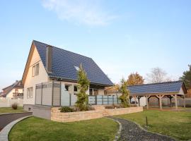 Poolaris - Modernes Ferienhaus mit Whirlpool, hotel a Pruchten