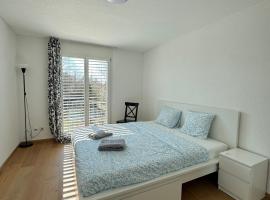 VK - HL - Zürich Airport - Luxury - Homestay - Härdlenstrasse - Kloten, hotel a Kloten