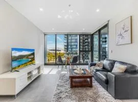 Brand New Apt in Olympic Park Near Stadium