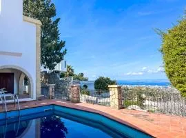 Leroy Party&Event Villas by HolidayKeys