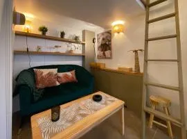 Studio à 2min à pieds de la mer et du Casino