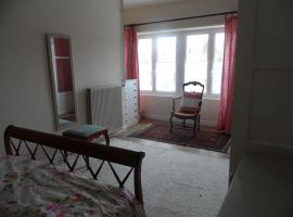 Appartements Yzeures Sur Creuse, smeštaj za odmor u gradu Yzeures-sur-Creuse