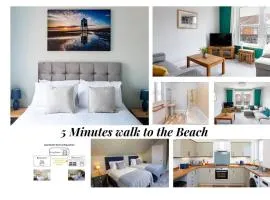 Pass the Keys Stylish 2 Bed Flat near Beach M5
